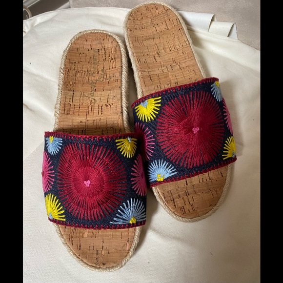 Jack Rodgers Bettina embroidered slide - Picture 2 of 5